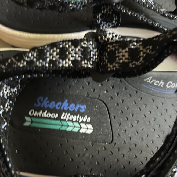 Ladies SKECHERS  Size 11 Sandals - Never Worn - Picture 5 of 8